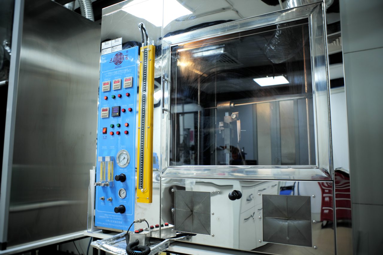 VERTICAL FLAMMABILITY CHAMBER